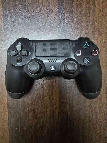 بلي ٤ للبيع ، شرق اوسط
نظام ٣.٥٥ ، جويستك واحد
نظافة 100%

سعر : 200 الف قفل

واتساب ***********
اتصال ***********
