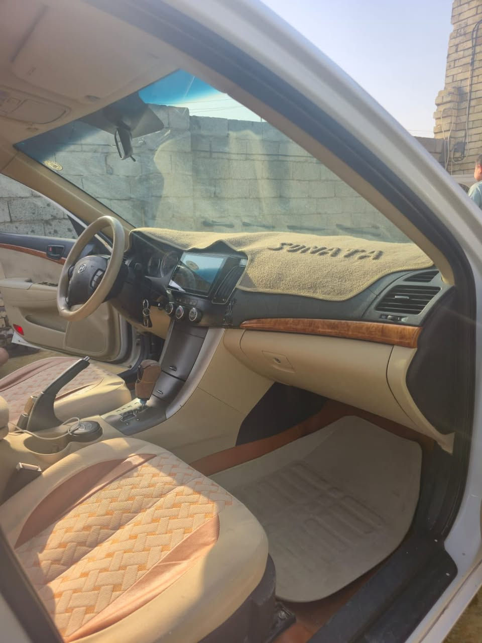 سلام عليكم
سوناتا 2011  2400بيه جاملق جهت سايق مصبوق اثرطخه بصيطه مامفتوح مكينه وحداديه وكير خيرمن الله ولباقي مكفول سعر 130 وبيه مجال مكان بغداد النهروان ***********
