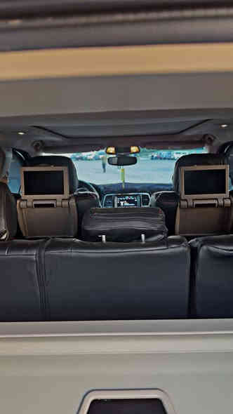 جيب كراند شيروكي خليجي 2018 لمتد بلاص فول مواصفات 1/1 مكفولة عدا الدعامية الامامية مصبوغة والباقي مكفول اللون اسود فول مواصفات لمتدد بلص 3 شاشات رقم جديد بغداد شرط التحويل السياره بعد احلى من الصور تخم تاير دنلوب مدوشمة احمر اسود على ايدي فوك الاصلي ماشيه 153 الف كيلو

💎 ســعــر ✅ :25000$ الف دولار

مواصفات لمتد بلاص معروفة
3 شاشات 
بصمه 
جلد 
كراسي كهرباء 
مري شفط 
مري قلابه
بنوراما
بجم زنون
جنطه كهرباء 
ستيرن كهرباء 
كرسي خزن ميموري 
قطعتين تبريد 
تدفئه و تبريد مقاعد 
نضام توقف ذاتي 
 اطفاء محرك عند الوقوف بل ازدحام 
فورويل 
كامره 
حساسات امامي و خلفي 

رقم صاحب السيارة 
***********
