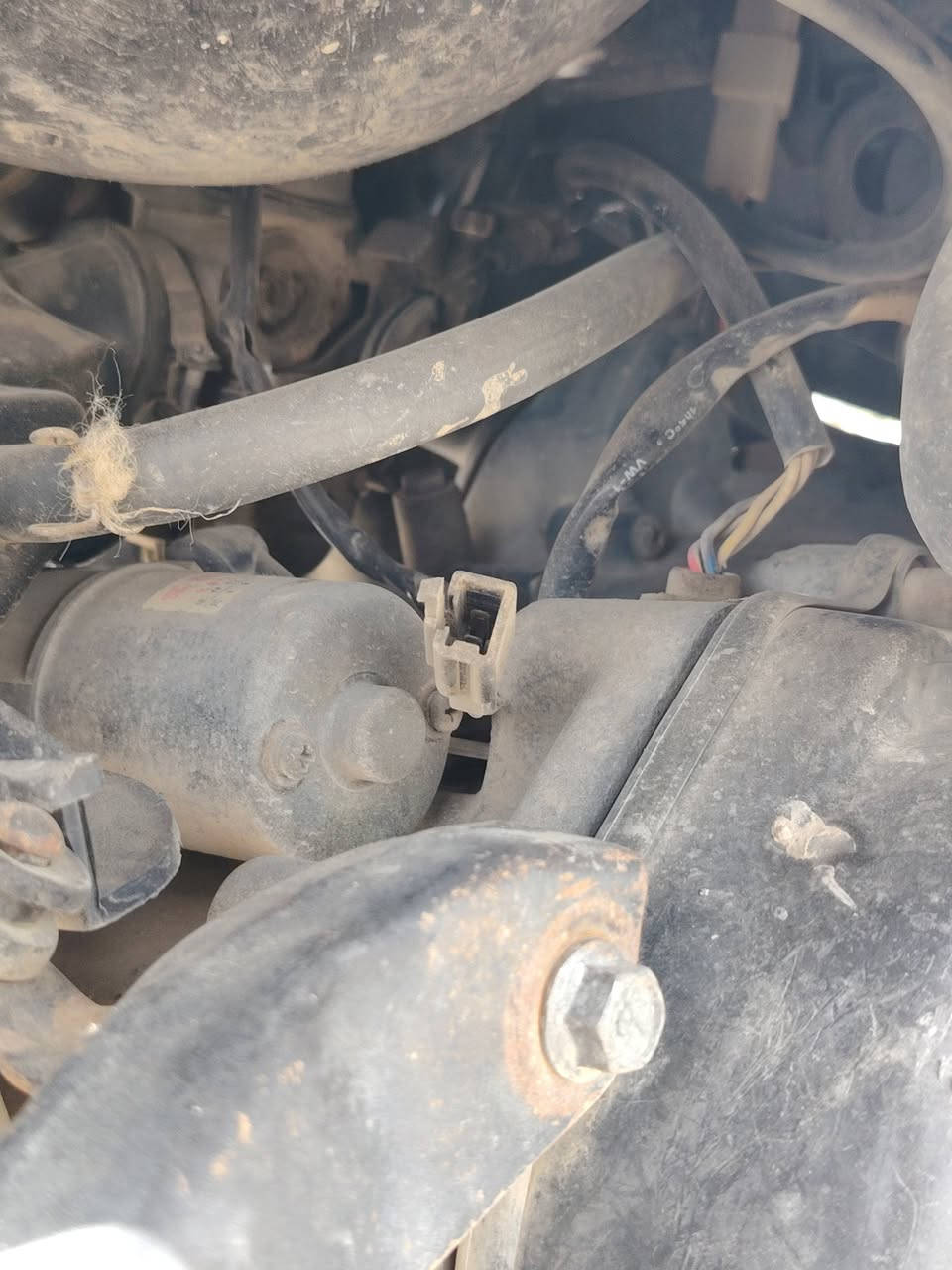 سلام عليكم دراجه بحاله وكاله برغي مامفتوح بيهه صالهه 3اشهر نازله رمبه كلهه بلاد جيب اي فيتر وتعال السعر 775وبيهه مجال حك الجيه مكان ديالئ خان بني سعد متواجد خاص وهاذا رقمي ***********
