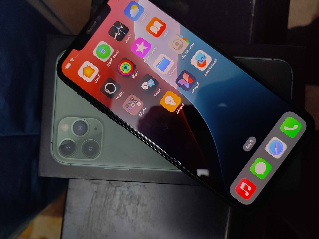 ايفون 11 برو ماكس ذ256 
 جهاز على ايدي ونضيف كلش ومبدل بطارية اصلية وشغل درجه اولة عمر بطارية 98 نضافته 99٪ وكلشي شغال اي خلل مبيه سعره 340 مكاني بغداد حرية *********** بغداد, العراق
