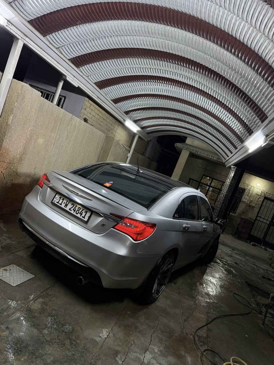 C200 2012
للبيع او المراوس حسب الرغبه

موديل 2012 
مكفوله من الحادث
بدون ايرباك
داخله كلين وصايره بيها طخه بالجاملغ ومصبوغه على كده فقط
ماشيه 140
كير محرك كهربائيات كفاله 
مسويلها ادامه كامله حداديه اماميه خلفيه جديده
للاستفسار ***********
