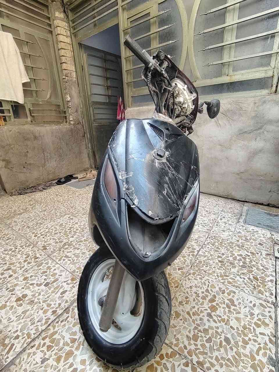 دراجه اللبيع ماكس 140كلشي ما بيه شغلاله نقص بس بركات بغداد شعله رقم ***********
