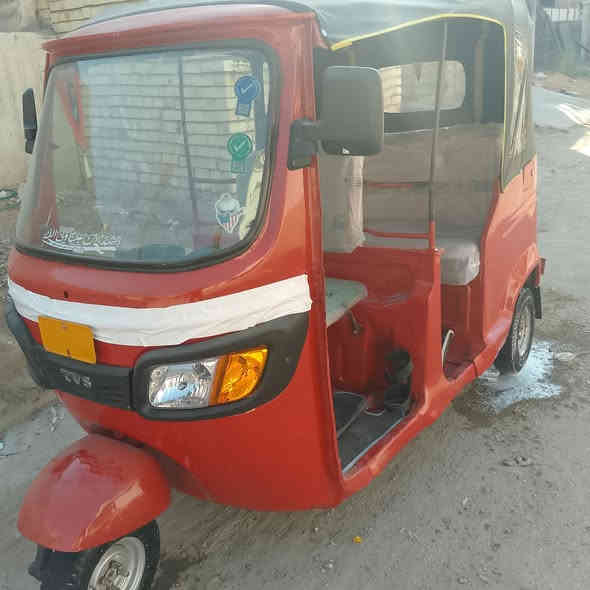 سلام عليكم تكتك 18 مكينه كير اكسل تخم تاير دوشمه لايتات زنون تكتك اي نقص ما بيه كامله كبل الشارع أوراق كامله تكتك معمره صبغ عام سعر 2600مكان بياع شرطه خامسه لاستفسار ***********
