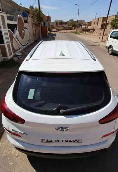 للبيع توسان 2020 وراد خــليجـي
 (مواصفات الكاصد جيل ثالث) 

ماشية 56.000 km فقـط. 
السيارة مكفولة ( گـير _ محرك _صبغ ) 

■ رقم بغداد مشروع وطني 
■ السيارة باسمي  _ تحويل مباشر

مواصفات السيارة فول عدا البنوراما

■ كاميرات عدد 2 اماميه وخلفية متحركه 
■ كشنات جلد 
■  كشنات الأمامية تحكم كهرباء كامل 
■ بصمات عدد 2 
■ هاندبريك باليد
■  شاحن واير لس - منافذ usd 
■ تحكم ستيرن كامل 
■ مري شفط + اشاير بالمري 
■  مثبت سرعه 
■  قفل تلقائي
■ نظام ترحيب 
■ نظام aps  مساعد ركن 
■ حساسات خلفيه عدد 4 
■ حساس نقطة عمياء 
■ سستم حساسات داخليه
■ تبريد قطتين 
■ داخل مطعم صاج
■ طخم تايرات جديد 
■ دوشمه جديده والبلاديه مكفوله نظيفه 

السعر 208 وبي مجال بسيط 

السونار وكل الصور داخل المنشور 

***********
