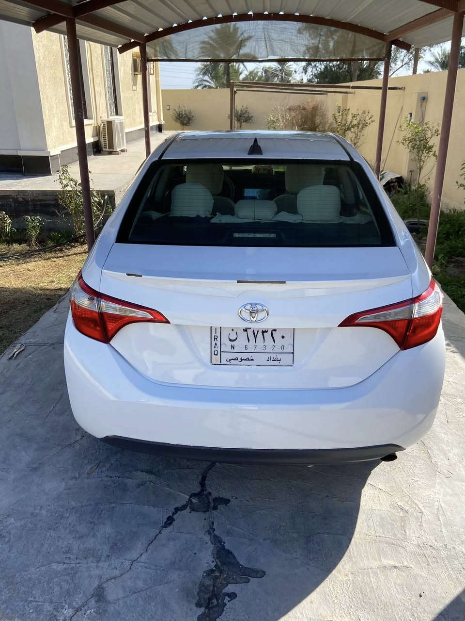 السلام عليكم …كورولا امريكي Le 2016 مشروع وطني باسمي ظررها مثل مموضح بالصورة الاحمر صبغ والازرق بارد ..السيارة خير من الله تخم تاير وكير ومحرك وصدر  ماشية 120  / رقمي *********** السعر ١٢٠ وبيهة مجال
