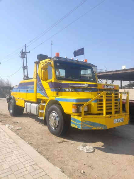 سلام عليكم للبيع سكانيه خاشوكه جهاز جكين رقم نجف بسمي مكينه كير حداديه تخم تاير جاهزه للعمل سنويه جديده رقم نكليزي محرك ١١٢ مكان سماوه سعر ٢٥٠ وبيهامجال اومراوس ب هينوكرين ***********
