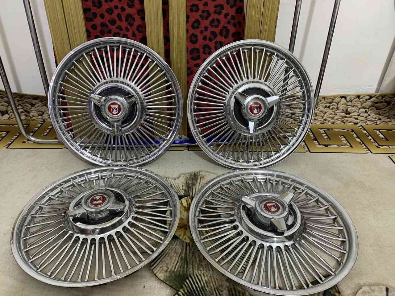 سلام عليكم كبات كلكسي 14شاخه ناصيه نضافه شوفت عينك بيهن تك سيم واحد لا فتح ولا عواج ستفسار(***********)
