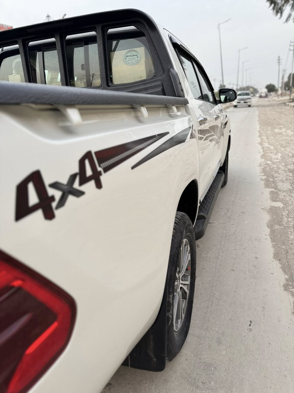 هايلوكس سعودي 2022 – فورويل
للبيع أو المراوس بـ 2024

مكفولة كفاله عامه ماشيه 62 الف 

فول مواصفات للأخير

المواصفات :

1️⃣كشنات تبريد وتدفئة

2️⃣شاشة جبيرة أصلية

3️⃣لايتات زينون LED (عالي واطي)

4️⃣بروجكترات زينون LED

5️⃣دخول ذكي وبصمات على الأبواب

6️⃣تشغيل بصمة

7️⃣داشبول ليزري

8️⃣لدات أمامية وخلفية

9️⃣كاميرا خلفية + حساسات خلفية

1️⃣0️⃣مرايا جانبية كروم مع إشارة

1️⃣1️⃣تحكم كامل من الستيرن

1️⃣2️⃣نظام ECO لتقليل صرف الوقود

1️⃣3️⃣دفع رباعي 4X4

1️⃣4️⃣دبل خفيف + دبل ثقيل

1️⃣5️⃣تبريد بيانو + شاشة

1️⃣6️⃣كير أوتوماتيك

1️⃣7️⃣حساس ضغط الإطارات

1️⃣8️⃣ويل كب كروم ألمنيوم

1️⃣9️⃣منفاخ تايرات شركة

---
السعر 325
رقم السيارة: سليمانية  – تحويل ملكية مباشر
الموقع: ديالى / بعقوبة
رقم صاحب سيارة ***********
