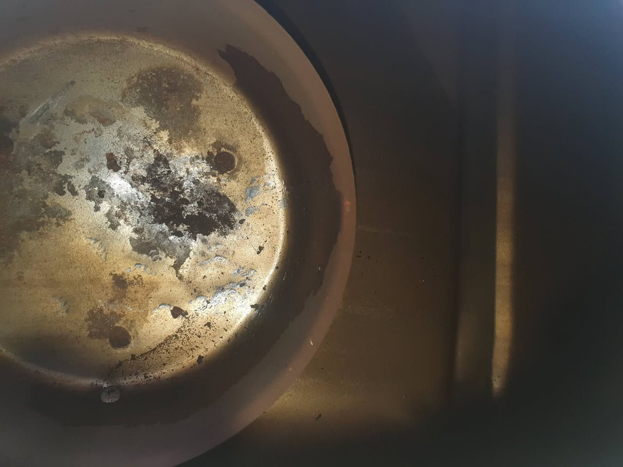 السلام عليكم
تانكي زعرة فتحة وحدة تك طوافة نظيف مال حاوية بي طعجة وحدة واضحة بالصور مكاني بصرة متوفر توصيل رقمي ***********.
