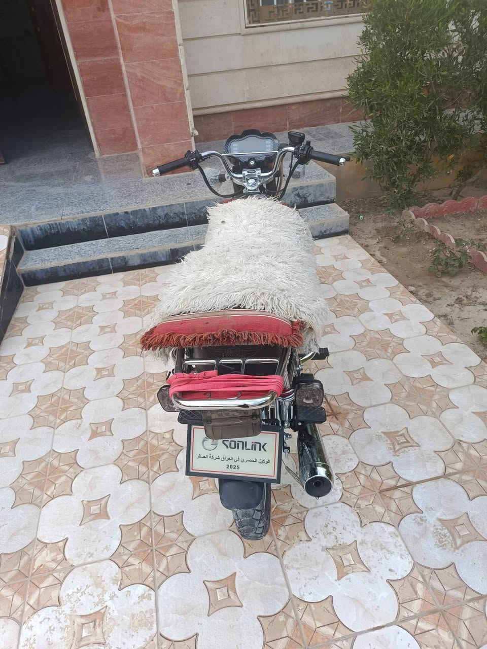 للبيع موطور اربعه گير الموديل 25 وصل 700. ***********
