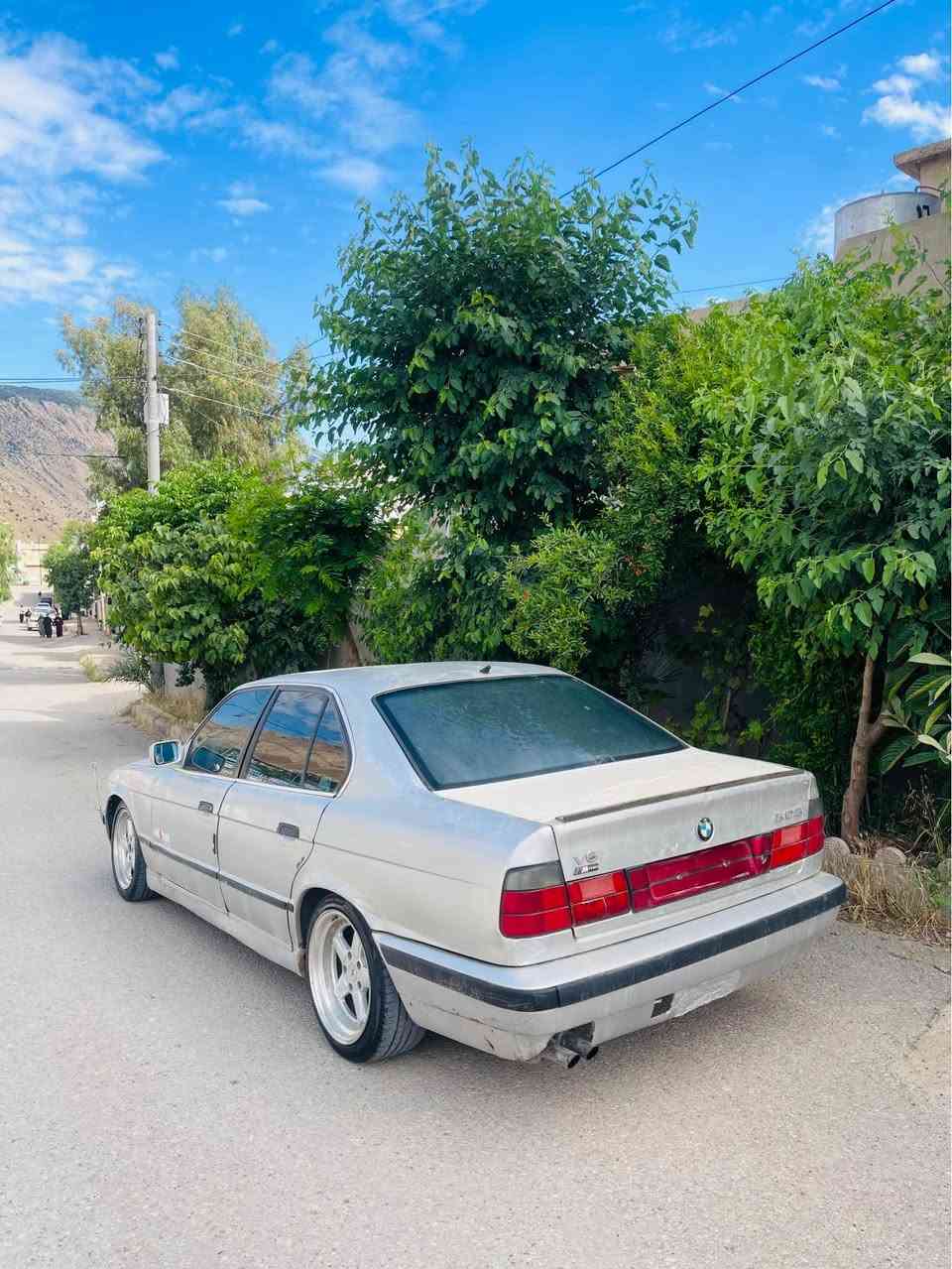 علوج نمونە لە جوانی ماشااللە
525
1993
ناوی لە دەری جوانترە
گێڕو مەکینە بەشەرت هەزار فیتەر
25$گەلا💵
نزیک بونەوەو قیست و قەرزم نیە
گۆڕینەوەش ئەکەم لەسەر دڵگرتن
شوێن دەربەندیخان
*********** دار بنديهكان, السليمانية
