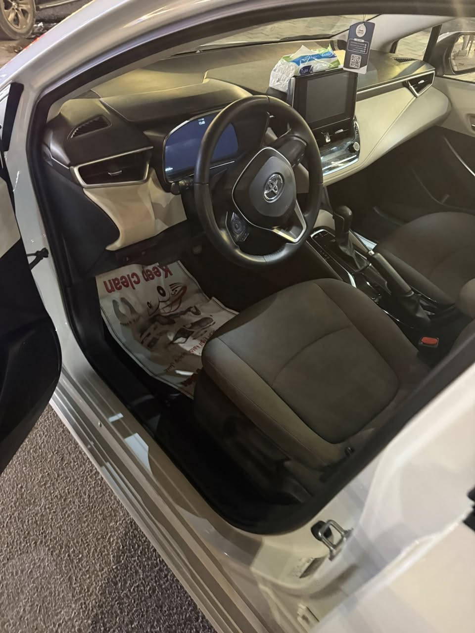 كورلا موديل 23
ساز بانزين 
رقم اربيل 

مكفولة كفالة عامة 
عدا رصعة بسيطة جدا بالبنيد واضحة بالصور
والباقي كفالة 
بصمة 
فتحة 
تحكمات فول 
ماشية 100 الف 
السعر 169 قفلها 
مكاني رمادي 
تحويل مباشر 
للاستفسار // ‭0782 651 8608‬
