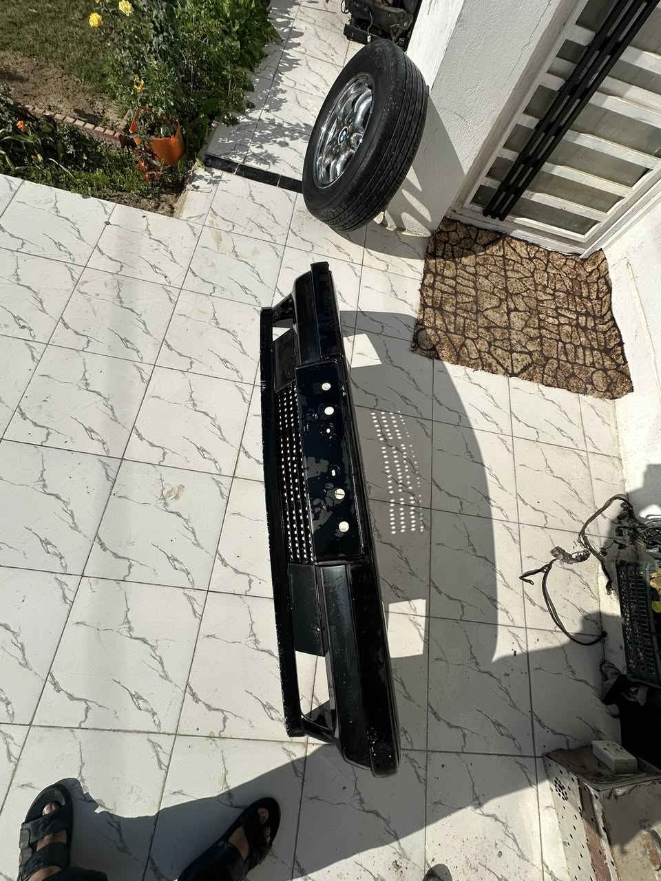 السلام عليكم
دعاميه اماميه مال 500 بيها كسر بسيط و موضح بل صور الي تفيده بخدمته السعر 100 مكاني حله ابي غرق ***********
