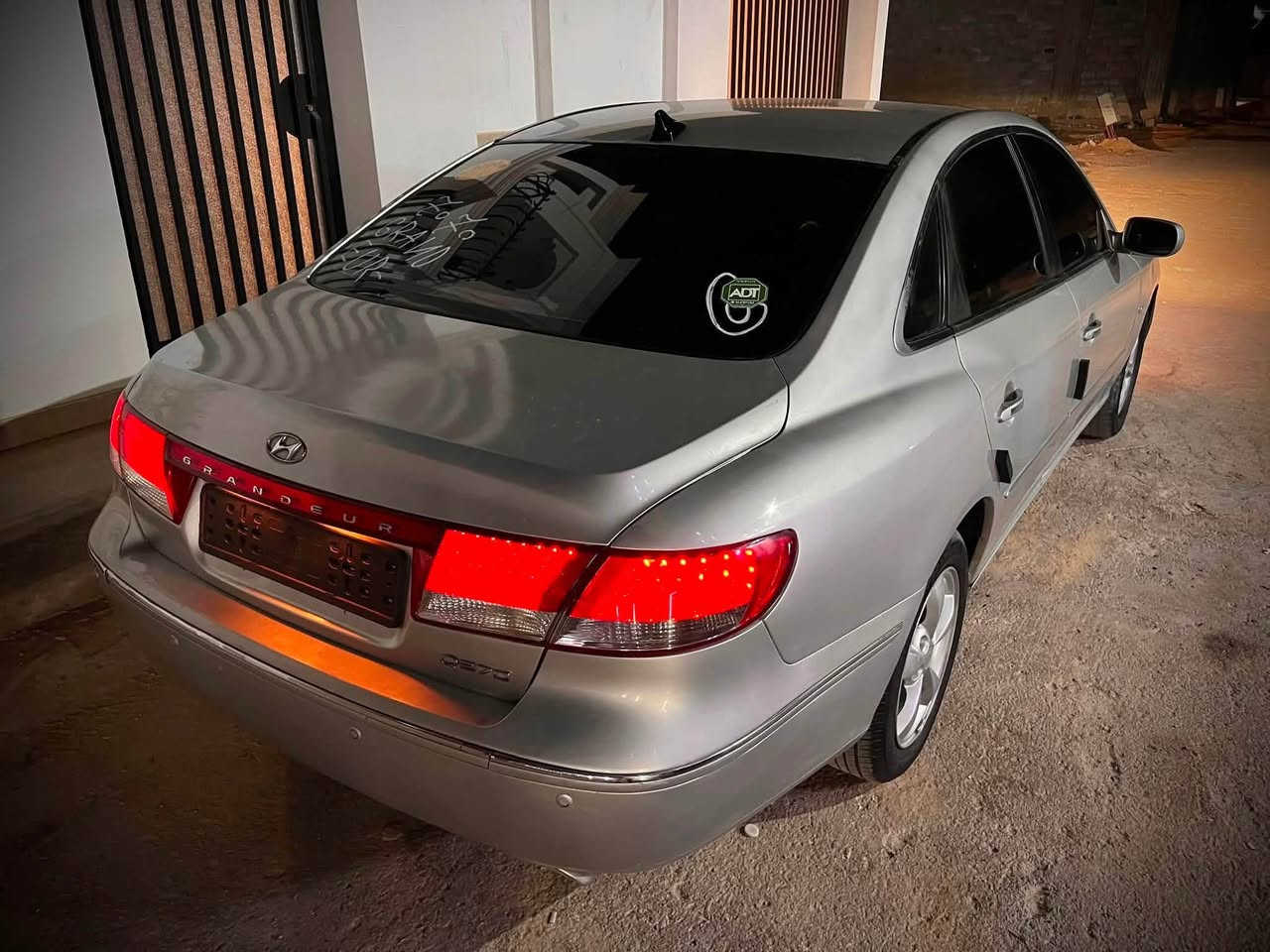 سعر البيع حرق 1700 
أزيرا 2007 
محرك 27
ماشيه 129
الكربون الأصلي 
مكيف تلج
فل ناقصه فتحه 
خمسة ديسكو
مسجله تسجيل حديث 
محرك كمبيو صالة من ورشة لعشرة
المكان طرابلس 
للاستفسار 0915035340


**إذا كنت صاحب هذا الإعلان وتريد حذفه لأي سبب، رجاءا أرسل رسالة إلى الدعم الفني**