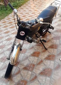 دراجة نارية • شهربان