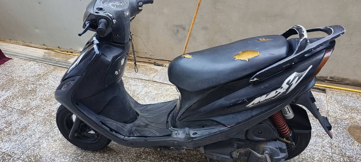 سلام عليكم من رخصت مدير الكروب ماكس ثعلب البيع دراجه نضيفه كفرات ختم واحد المشتري اكاتبه دراجه كايمه سعر 250 قفل رقمي *********** متواجد كل وقت مكان نجف كوفه
