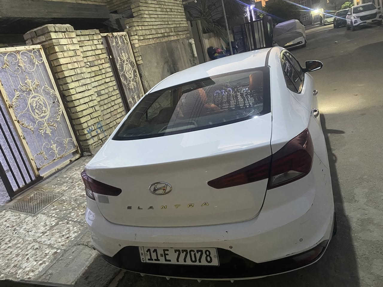 النترا موديل ١٩ للبيع السياره كير مكينه تبريد كفاله عامه مكينه ٢٠٠٠ دوش خليجي بيها تبديل قطعه وحده جاملغ امام وصبغ ربع الجاملغ بدون داخل سعرها ١٦٠ وبيها مجال مكاني بغداد البياع ***********

