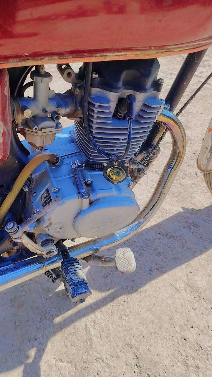 نامي برو 2017 شقال كامل محرك شرط منافيس اصلي السعر 220الف العنوان اربيل ***********واتس
