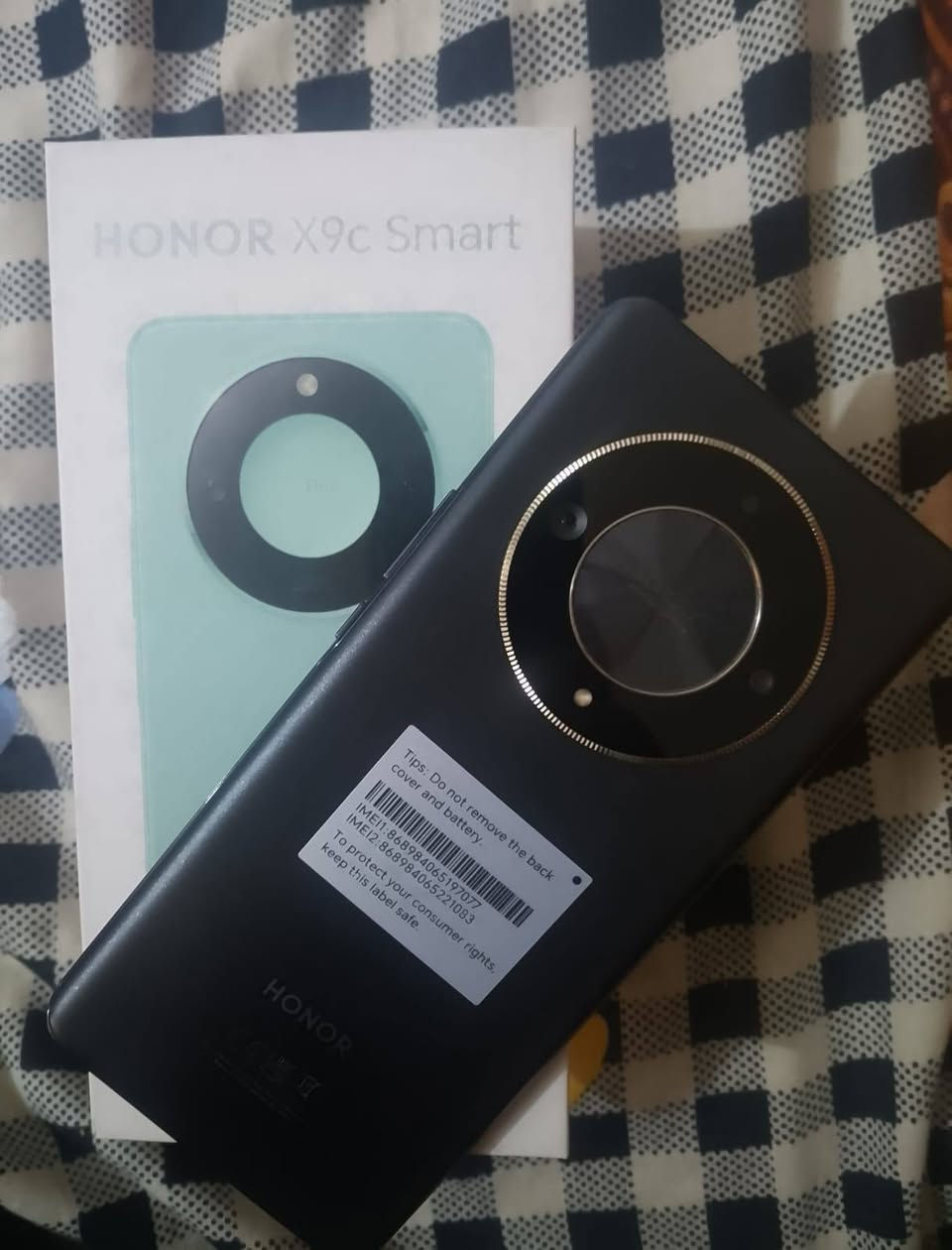 سلام عليكم جهاز للبيع اسم الجهاز HONOR X9c Smart
(ذاكرته 256) (عشوائيه 12+12) جهاز نضيف 100٪ مستخدم قليل سعره 275 قفل العنوان نجف  ***********
