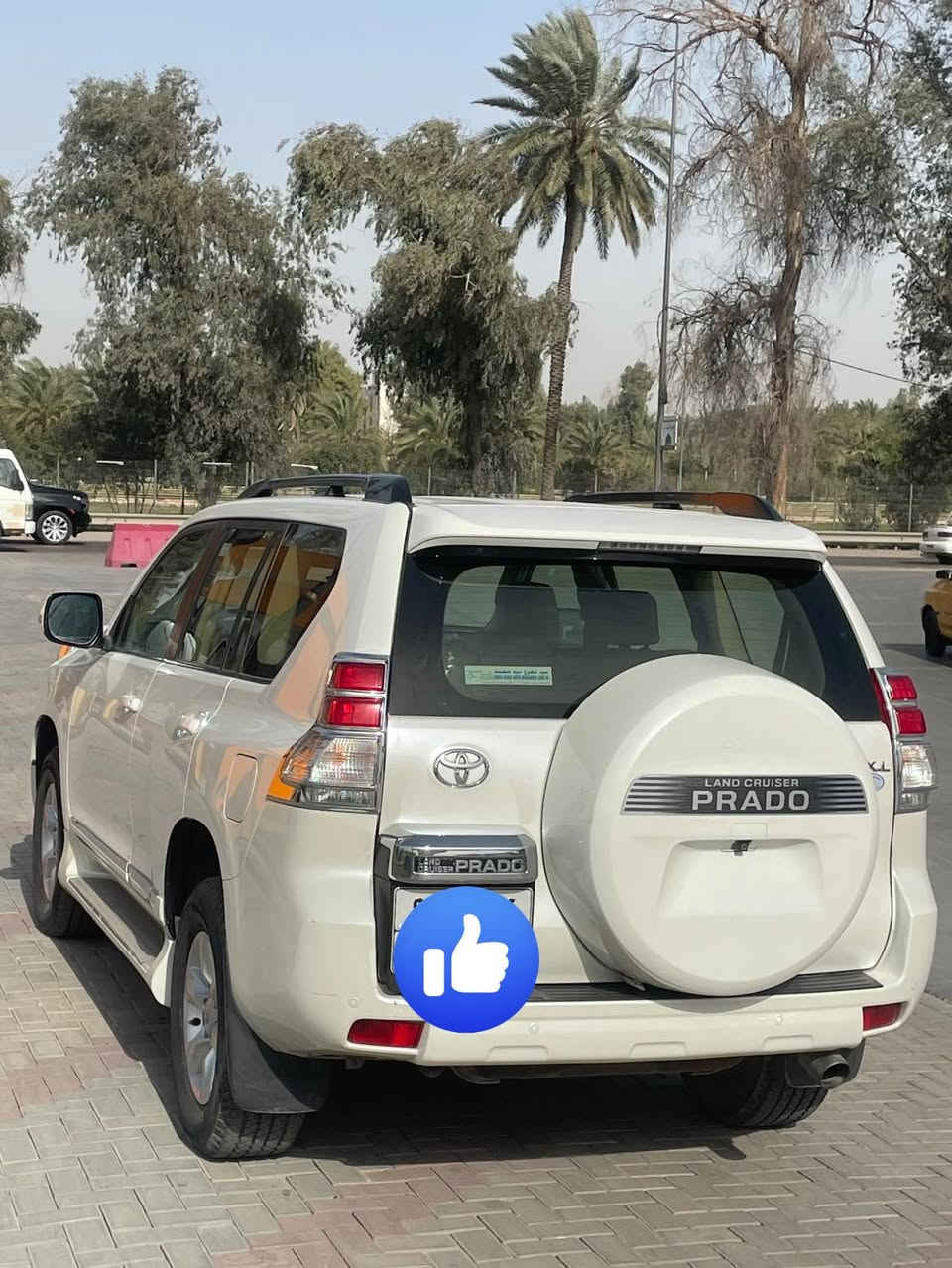 سلام عليكم برادو 2012 للبيع رقم أربيل بأسمي ماشيه ((106)) كيلو مابيها صبغ الشراي يتصل مامتواجد على الفيس بوك *********** دكتور يوسف
