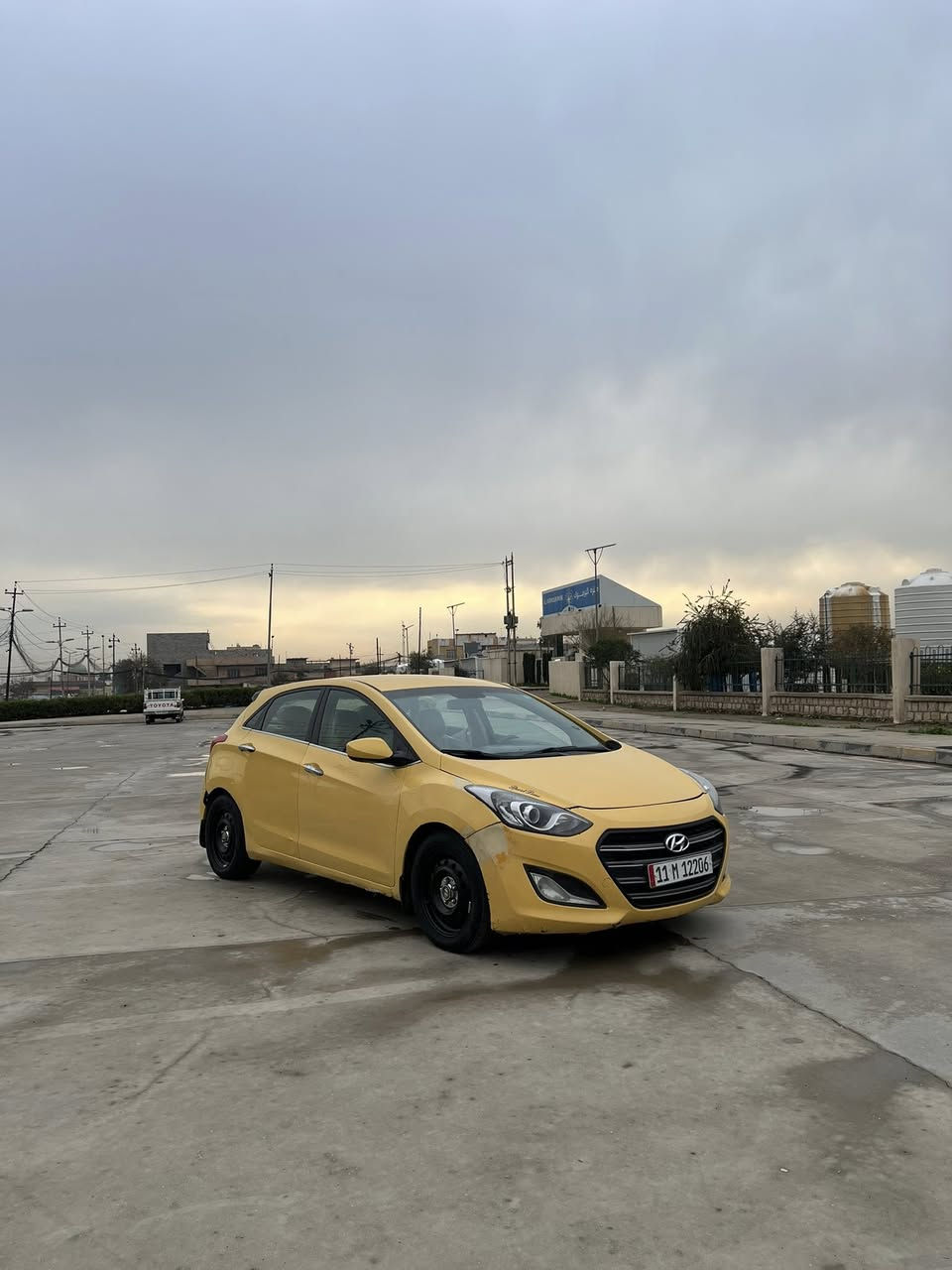 النترا مضلع  امريكي 2014   جنطه رقم بغداد باسمي السياره محرك معمر جديد كير شرط
كير توماتيك 
جامات كهرب 
نظام ايكو 
واسبورت 
ونورمال 
وكومفورت 
طخم جديد 
باتري جديد 
طخم تايا قبل فتره شديتهم 
السياره جاهزه 
لايتات عدسات منضومه زينون  
هيئه غرامات صفر 
السياره شرط بدون دوانز 
ضررها قبق صندوك وجاملغ امامي مبدل البقيه ليبل واحد 
الرقم *********** مراوس بخصوصي او تكسي ترهم
