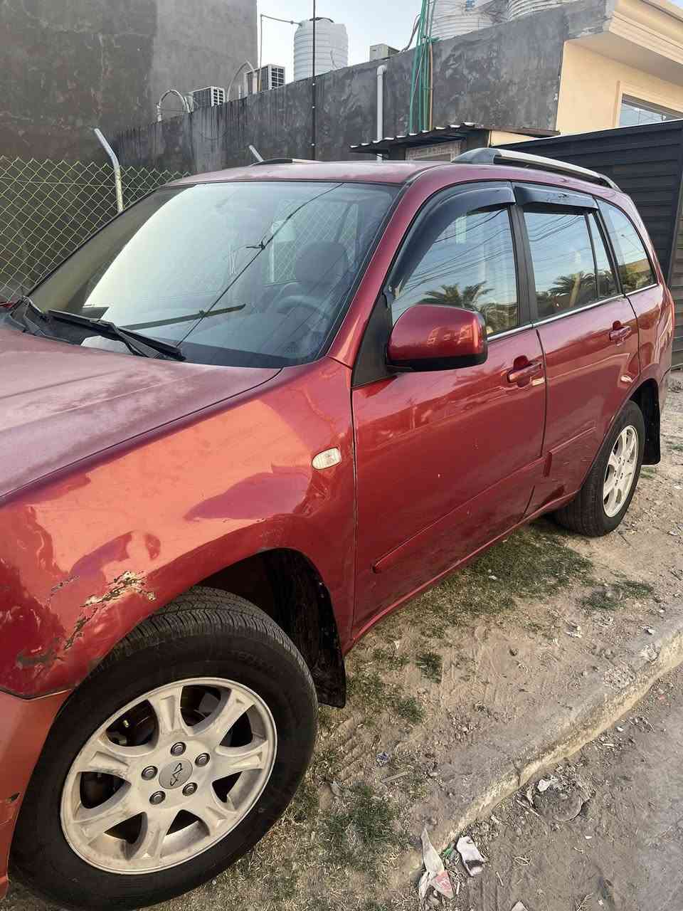 السلام عليكم اخوان تيكو موديل ١٣ سياره حلوه صدر تايرات أمامي جديد كير كهرباءي كير جديد محرك خير من الله  جاي تحمه بل الازدحام تبريد شغال السعر ٤٢ وبيه مجال بغداد السيديه شارع اعداديه الصناعه ***********
