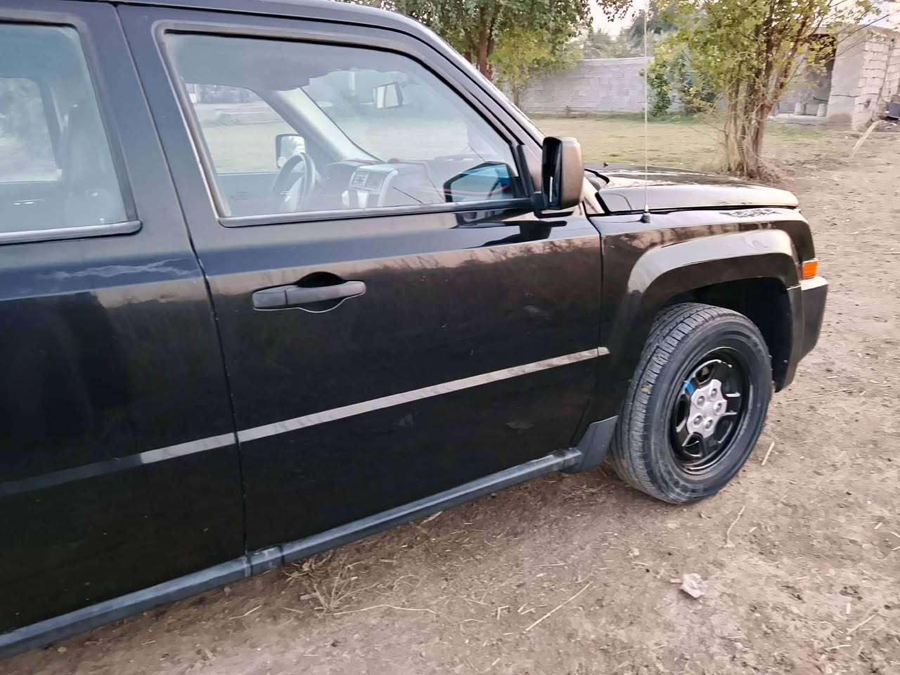 السلام عليكم جيب بايتروت 2008
بغداد بسمي سنويه 2027 تحويل مباشر كير ومحرك خير من الله حادثها جاملق وشوية بل بنيد السعر 75 وبيها مجال ***********/***********
