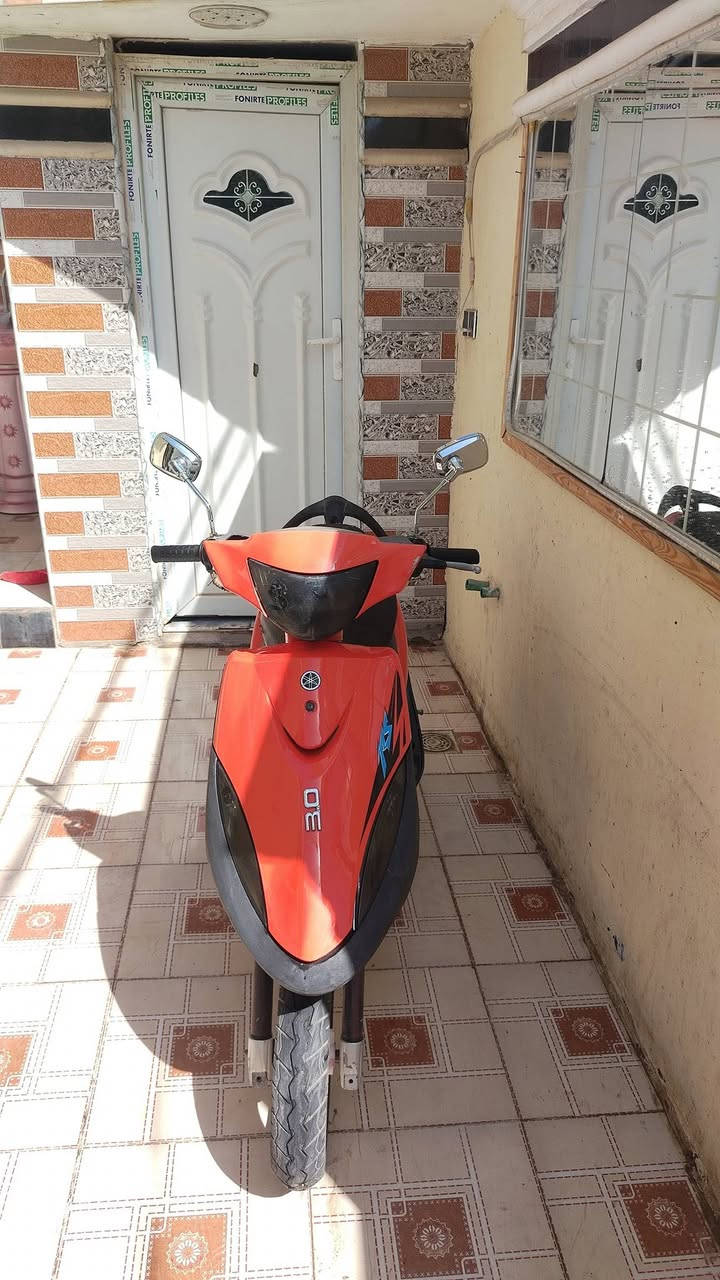 سلام عليكم شباب دراجه للبيع ماكس عدله دراجه بس ولفات مفتوح بيه جديده حاويه سعره 400وبيه مجال شرايه يتصل علا رقم ***********
