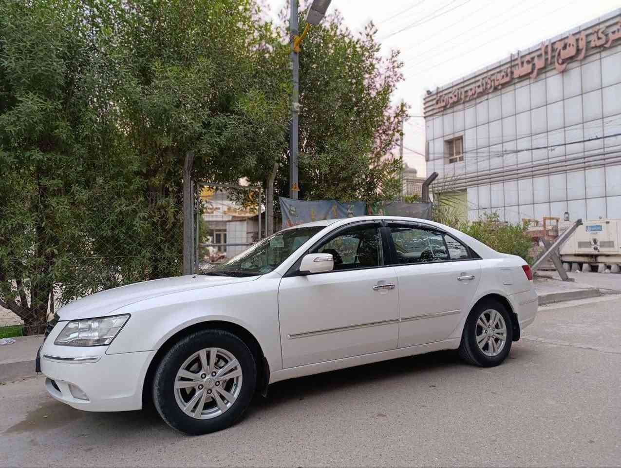 السلام عليكم
سوناتا للبيع فقط ، موديل 2010 صبغ جاملغ خلفي فقط،  والباقي مكفوله مكينة 2000 ، سلايت ، فتحة  ، شاشة كبيرة .. العنوان بغداد/البلديات السعر المطلوب 135 وبيها مجال جداً بسيط.... الأتصال على الهاتف فقط ***********
