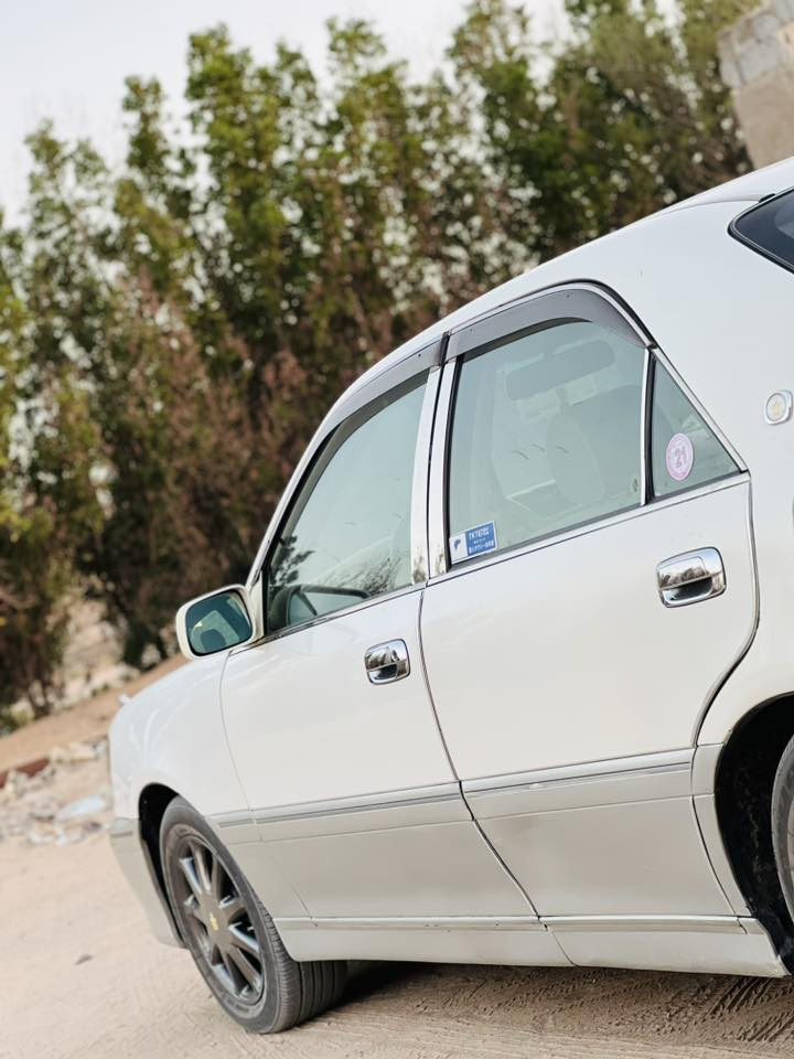 ملكه للبيع دكمتين محركc9 Vvti سياره مكفوله
من ضربه ونقل جثه والأصوليات مكفوله كير و المحرك 
تحويرة نجف
دبل شاشه 
تبريد شغال
حداديه وتايرات جدد 
مدفوع كمرك وضريبه باقي على الرقم فقط 

مكانها النجف الأشرف / الحيدريه 
سعرها 110 وعليها غرامات ينزل من سعرها 
***********
