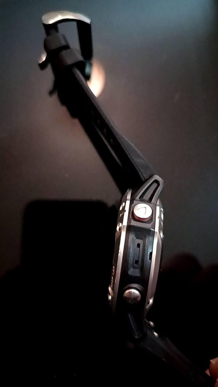 كارمن فنكس 6 نظافة 99٪
Gps  خرائط العراق بدون اي خدش
 السعر 400 الف دينار عراقي مكاني بغداد  للاستفسار  ***********
