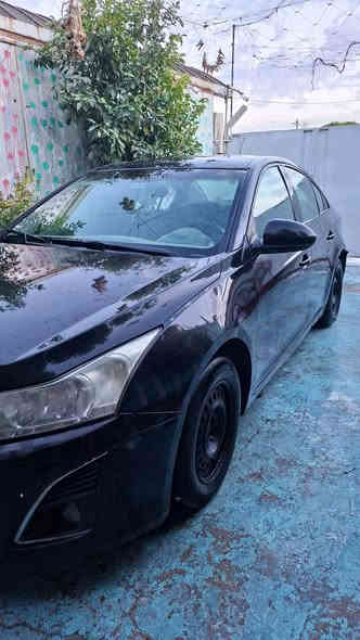 سلام عليكم كروز 2013 خليجي محرك 1800بيه تبخير كير جديد الصدر جديد السعر 60 وبيه مجال قليل سياره نضيفه والسونار مرفوق مع الصور رقم الهاتف ***********
