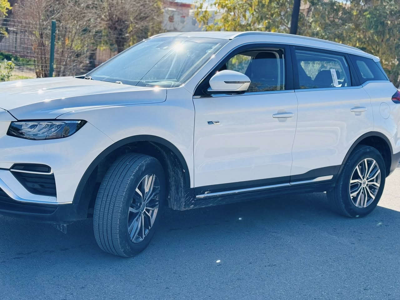 سلام و عليكم اخوان سيارة جيلي ازكاره من شركة باجكير شركة جيهان سياره ضمان شركة بيها سياره فول مواصفات واحد على واحد دبل اكسل بيها كثير مواصفات 
بانوراما
ترحيبي
بصمه
حساسه 
رادار 
كاميره 5 
هوايه مواصفات بيها بعد 
كلين تايتل 
موديل 2023 
ماشي 53 الف
سعر 145 ورقة سعر نهاي مع احترام و تقديري

***********
***********
