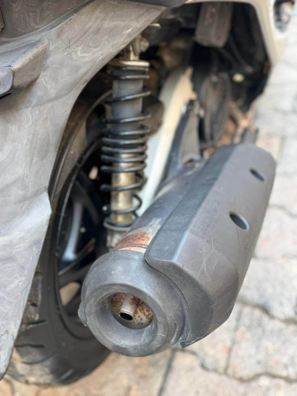 للبيع سكنس لد حديث  دراجه جديده مال رمبه مكفوله مكينه ناعمه كفرات اصليه شلعه معدل خير من الله دراجه تتعب تكول جديده مال جناي مستعجل على بيعتهه مكان بغداد الكرخ السعر 850  واللستفسار *********** بغداد, العراق
