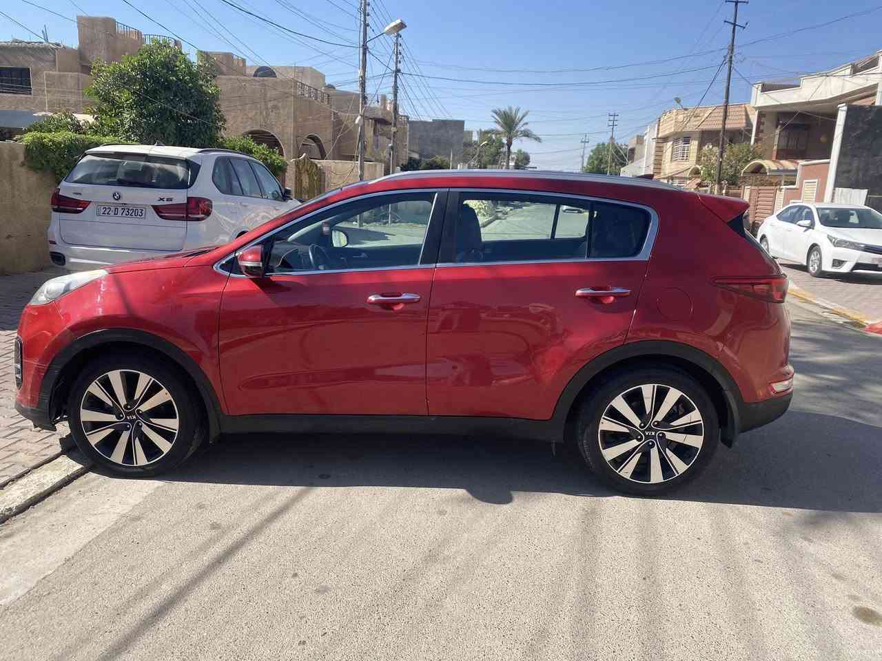 السياره محرك ٢٠٠٠ دووش
ماشيه١٦٧. بسمي رقم دولي جديد
مكفوله من الصبغ والضربه.بيه باردات .اريل نفكيشن.
مري شفط.مسجل شاشه اصلي.حساسات اماميه وخلفيه. اشاير بالمري. كاميرا. قطعتين تبريد .ويل كب .يدات نيكل.ثلاث اوضاع قياده .تحكم ستيرن جهتين          
عنوان بغداد محموديهالسعر١٧٠ مجال بسيط للمراوس فقط
 ***********
