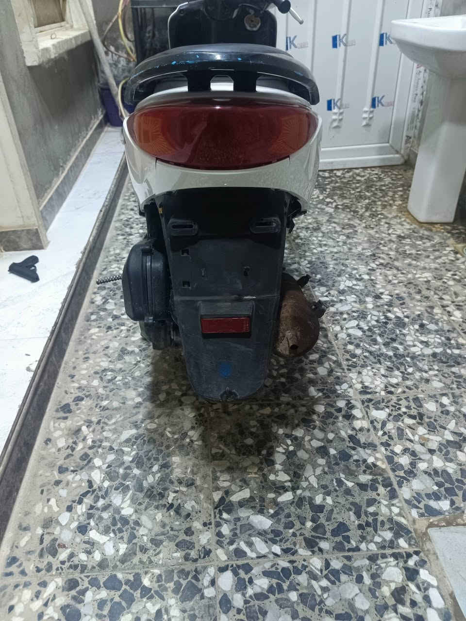 السلام عليكم دراجه للبيع الامين الثانيه هذا رقمي ***********
