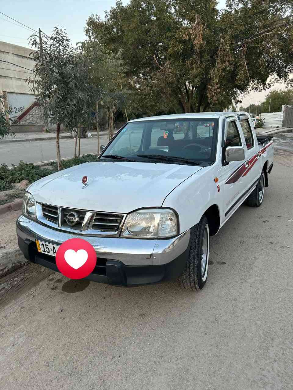 السلام عليكم بيكم دبل قمارة نيسان موديل 2008 سيارة نظيفه كلش مابيه ضربه سياره بلاديه فقط مكانت بسيطه تكحيل جاهزه  تبريد ما شاء الله ثلج تخم تاير جديد موضح بلصوره وصدر جديد الله شاهد مابيها اي نقص سعر 118 بيها مجال قليل  رقم انبار سنويه لحد 2030 انكليزي  الاستفسار  هذا الرقم *********** مكاني الحريه ساحه عدن
