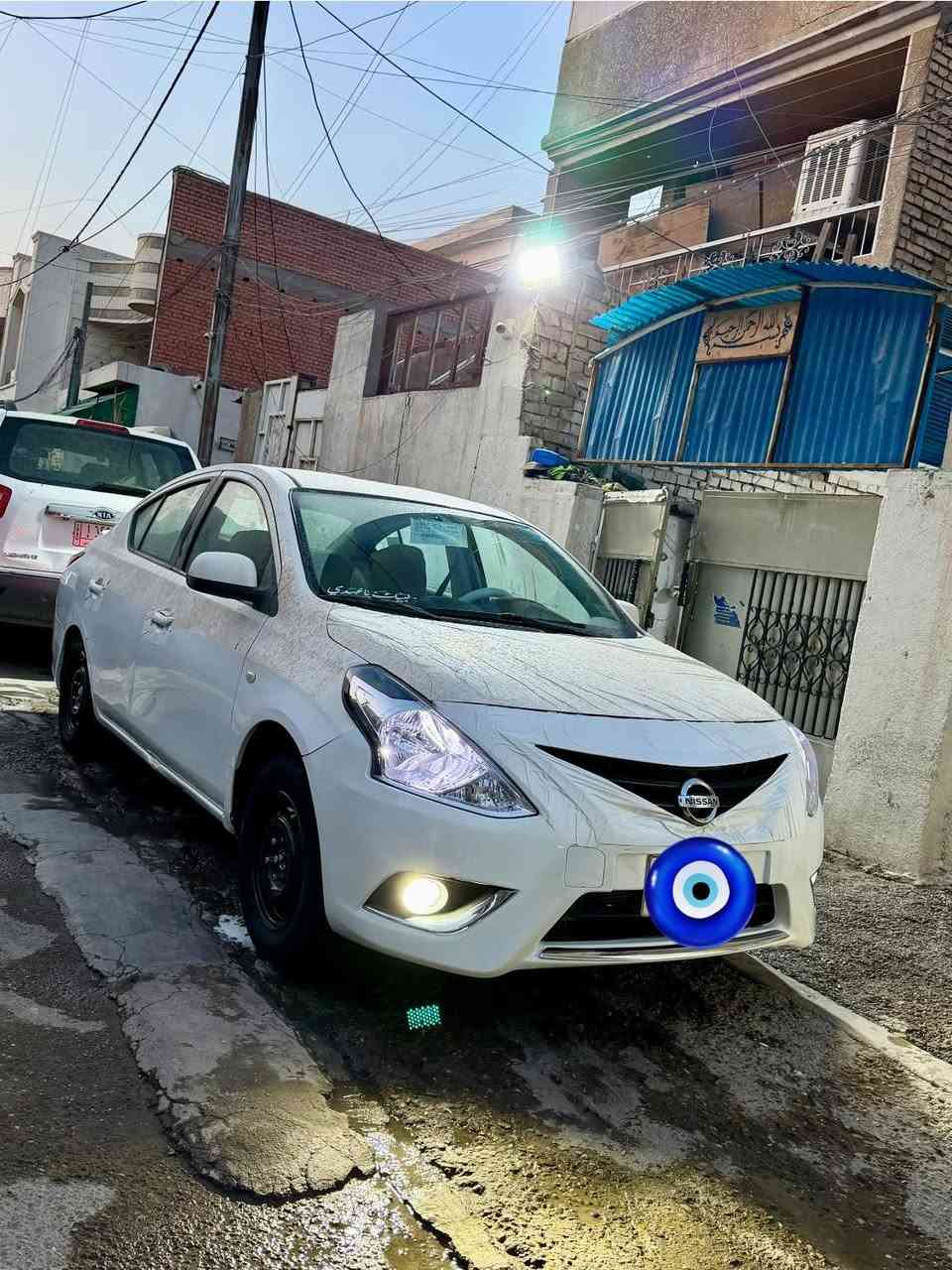 سلام عليكم من رخصت الادمن للبيع نيسان هندي بليته زركه مديل 2019مكفوله ما عده الهلال الخلفي صدر جديد تخم تاير يدات نيكل سبايدر خلفي السعر 96 العنوان بغداد حي الاعلام الهاتف ***********
