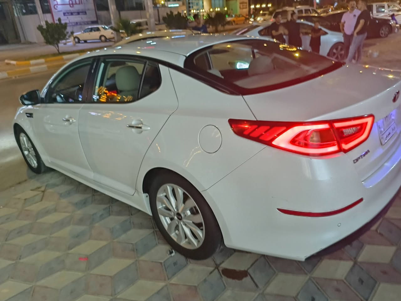 KlA اوبتيما خليجي 2014  
حساس امامي خلفي تبريد قطعتين...***********
