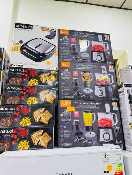 #عرض_خاص_تخفيضات_عروض_هدايا 🔥🔥
عرض خاص على جميع النواعم وأجهزة المطبخ داخل المحل 
اشتري 3 قطع وأحصل على #جهاز_كهربائي_هديه مجانيه 🎁
التوصيل مجاني داخل الرمادي 🚚
ضمان لمدة سنه صيانه شامل جميع الأجهزة 🪛🔧

للطلب 
***********📞

العنوان📍الرمادي شارع 20 
📩راسلنا الآن للمزيد من التفاصيل
