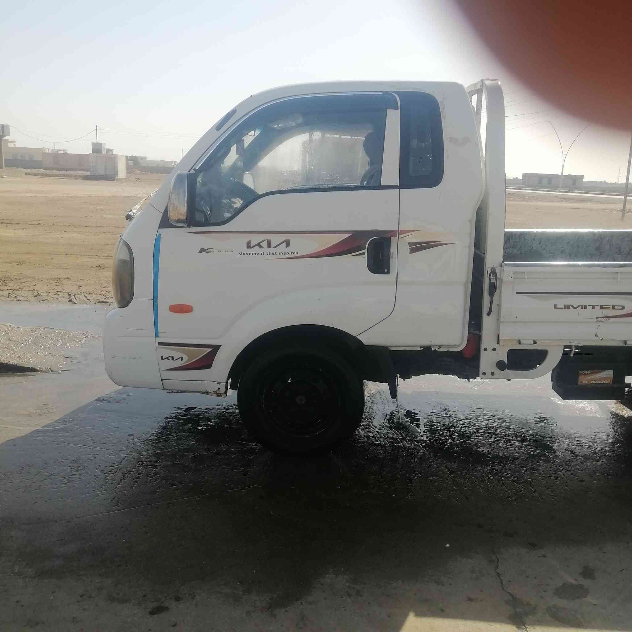 سلام عليكم شباب كيه موديل 21محرك مسكر كير عادي سياره حله من صوره بدون رقام لي يحب يشتريها يدك علا هاذ الرقم ***********
سعر 68وبيها مجال
