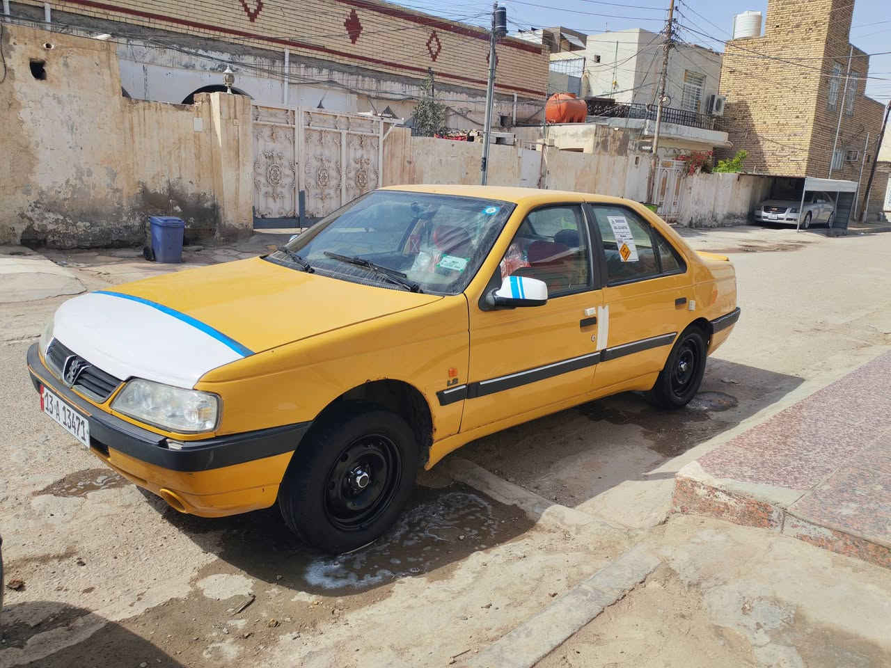 بيجو 405.كفاله. كير مكينه. تبريد حدادية. رقم انگليزي. بأسمي مصفرة هيئة وغرامات . هزة جديدة سيارة جاهزة للاخير.   مكاني العمارة حي العسكري   السعر. 40 وبيهه مجال    ***********

