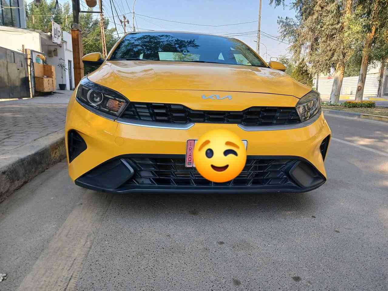 السلام عليكم ورحمه الله
كيا فورتي ٢٠٢٣
نص فول 
سياره جاهزه 
بيها منظومه غاز 
مدوشمه وجاهزه 
السياره وارد أمريكي 
صور الحادث كدامكم موجوده
السعر ب ١٥٨$وبيها مجال 
مكاني بغداد 
***********
