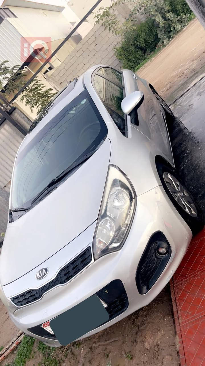 كيار ريو للبيع رقم بغداد موديل 14
اللون رصاصي  مواصفات تحكم استيرن كامرا دواره شاشة تدعم الكار بلي بصمة رادار امامي توقف ذاتي داخل مخمل سيارة ماشية 30 الف ميل 
***********
السعر 95$ وبيها مجال
