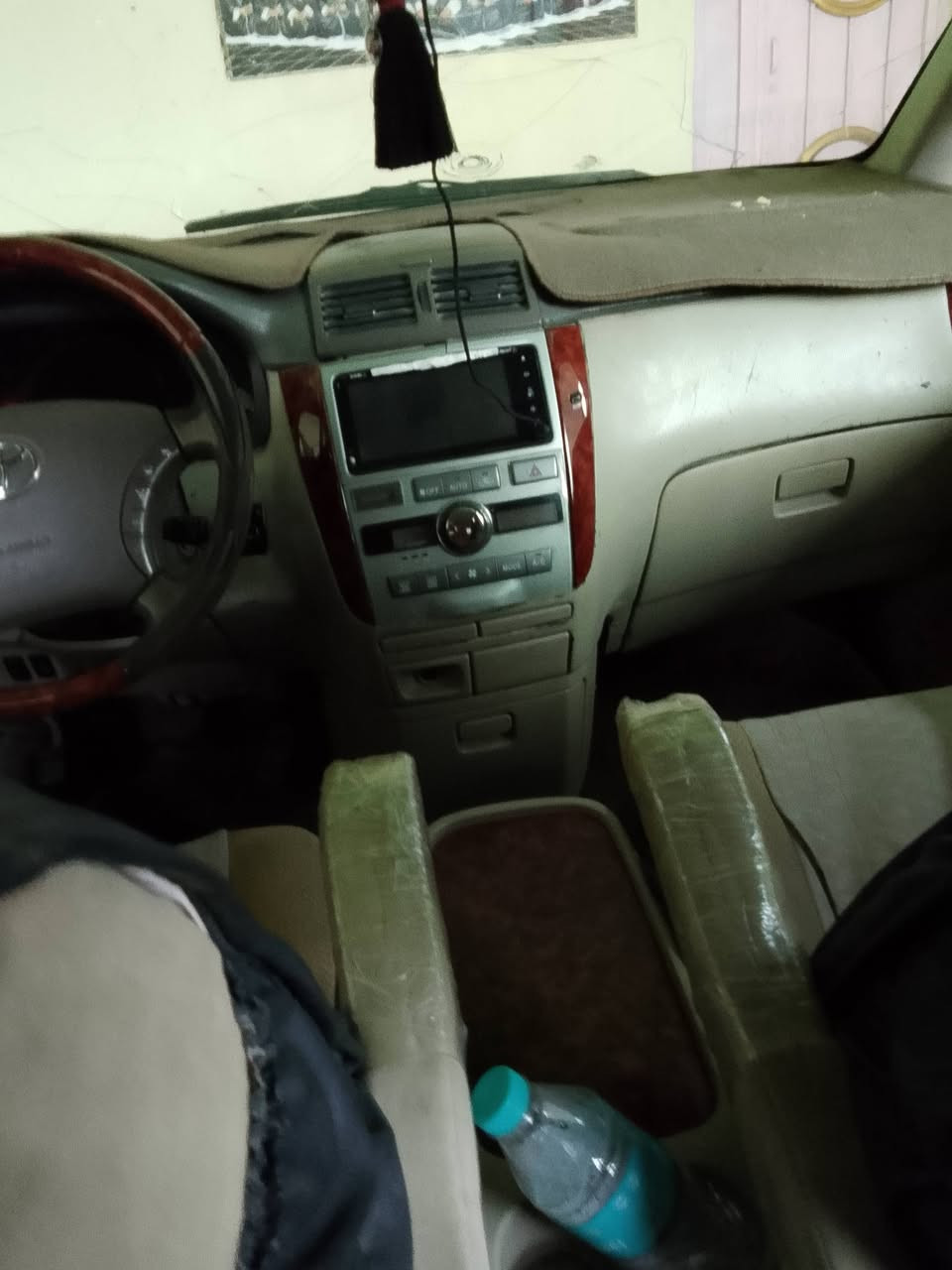 سلام عليكم ابصم للبيع مديل 2003رقم انكليزي بسمي مكينه كير تخم تاير حداديه نضيف تحويل ثاني يوم مصبوغه صبغ عام كونها كلنت اجره اسعر 90 وبيهه مجال لاشراي رقم الهاتف ***********
