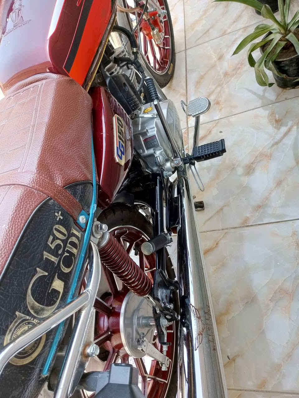 السلام عليكم 

للبيع سافان 24 

محرك 150 
 
مكفولة كفاله عامه اوراق 

ملاحظه بيع فقط 

مكاني بابل محاويل ناحيه الامام 

الاتصال ***********
