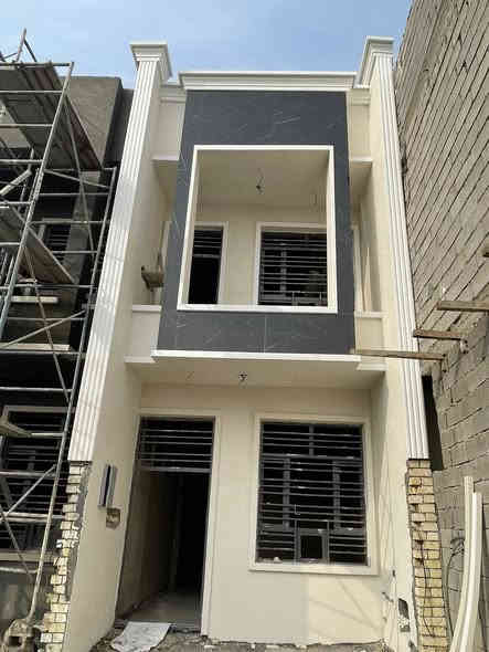 السلام عليكم دار للبيع مساحه 60متر بسعر٧٥ وبي مجال 

تفاصيل الدار بناء طابوك سبالت دفن في السطح 

الطابق الارضي يحتوي ع صاله وحولي ومطبخ كبير 
وحمام ومنور الصاله 5في4

الطابق الثاني يحتوي ع حولي وغرف عدد2 واسعات 

الغرفه الاولئ  5في4 الغرفه الثانيه 6في4

شغل درجه اولئ تصاريف مياه السطح دفن 

للاستفسار اتصل وبيك خير ودلل يتوفر واتساب 

***********
