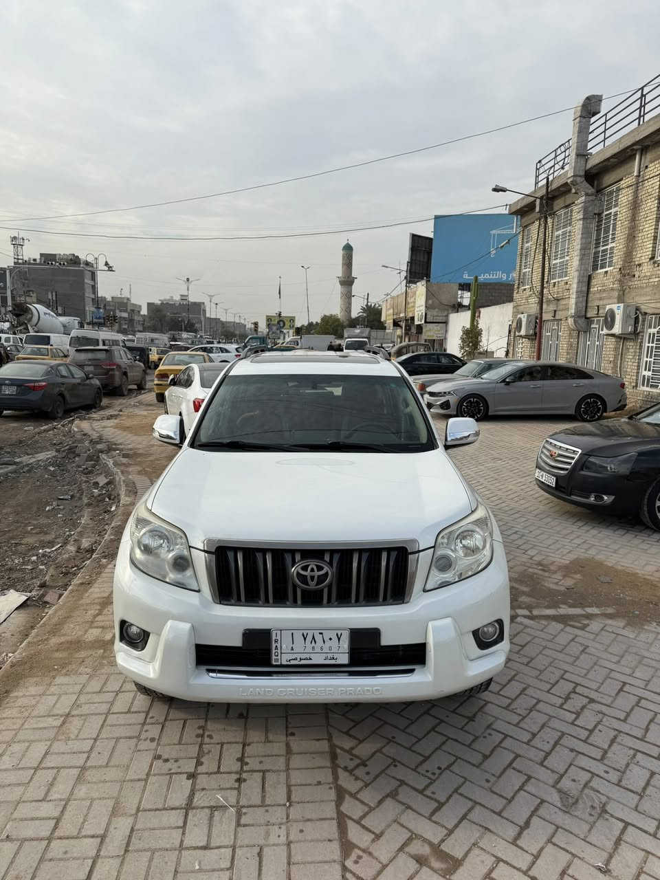 السلام عليكم
سياره ابرادو 2013 مكفوله كفاله عامه من الصبغ ولبارد سياره جداً نضيفه استعمال شخصي فقط الدعاميات مصبوغات رقم بغداد ماشيه 143
للاستفسار 

***********
