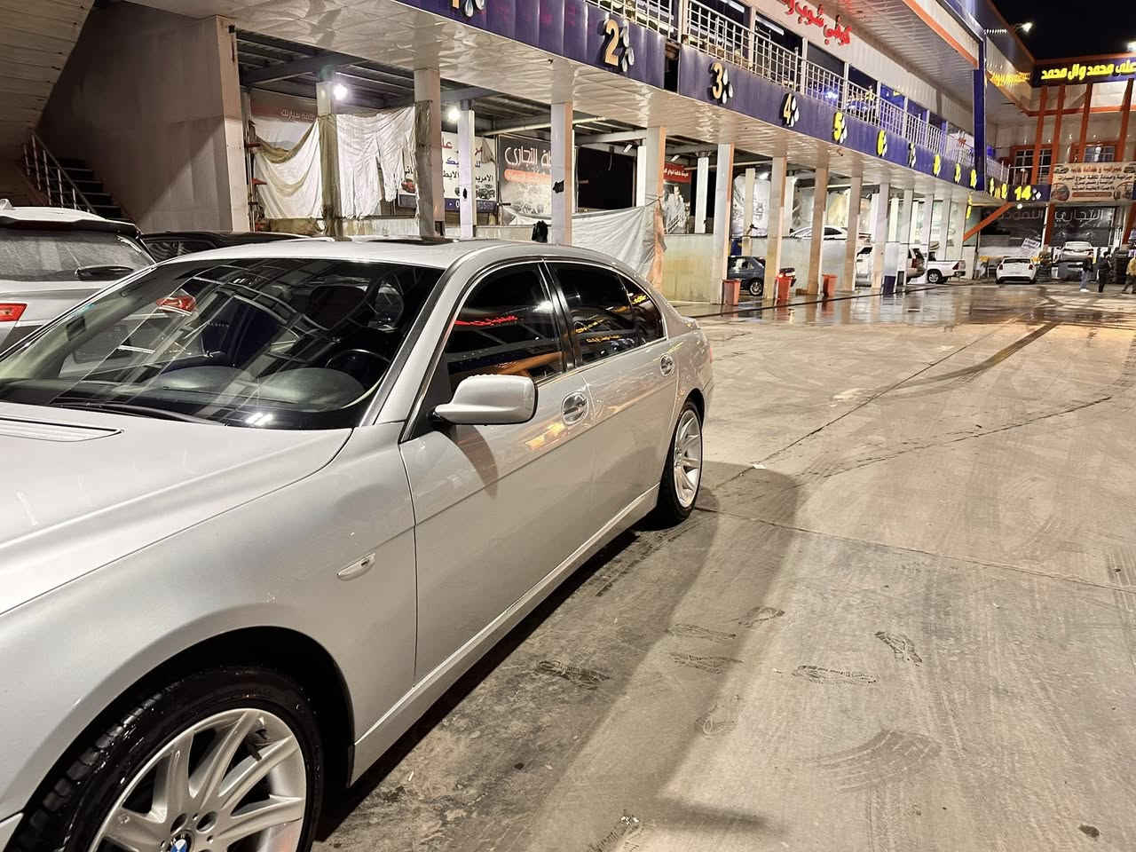 سلام عليكم بيع او مراوس ب740 او 730
باخره موديل 2006 حجم 750 بدون نقص 
رقم بغداد بأسمي 
فوللل للاخير كلش
السياره بيها 3 قطع صبغ اثر جراد فقط 
السعر 167 وبيها مجال للشراي 
للاستفسار ***********
